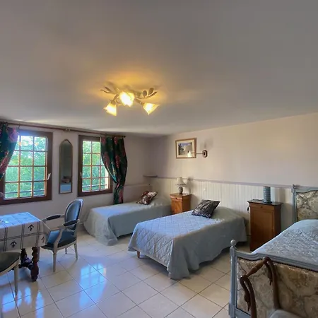 D'hotes Lambert Rouen Bed & Breakfast